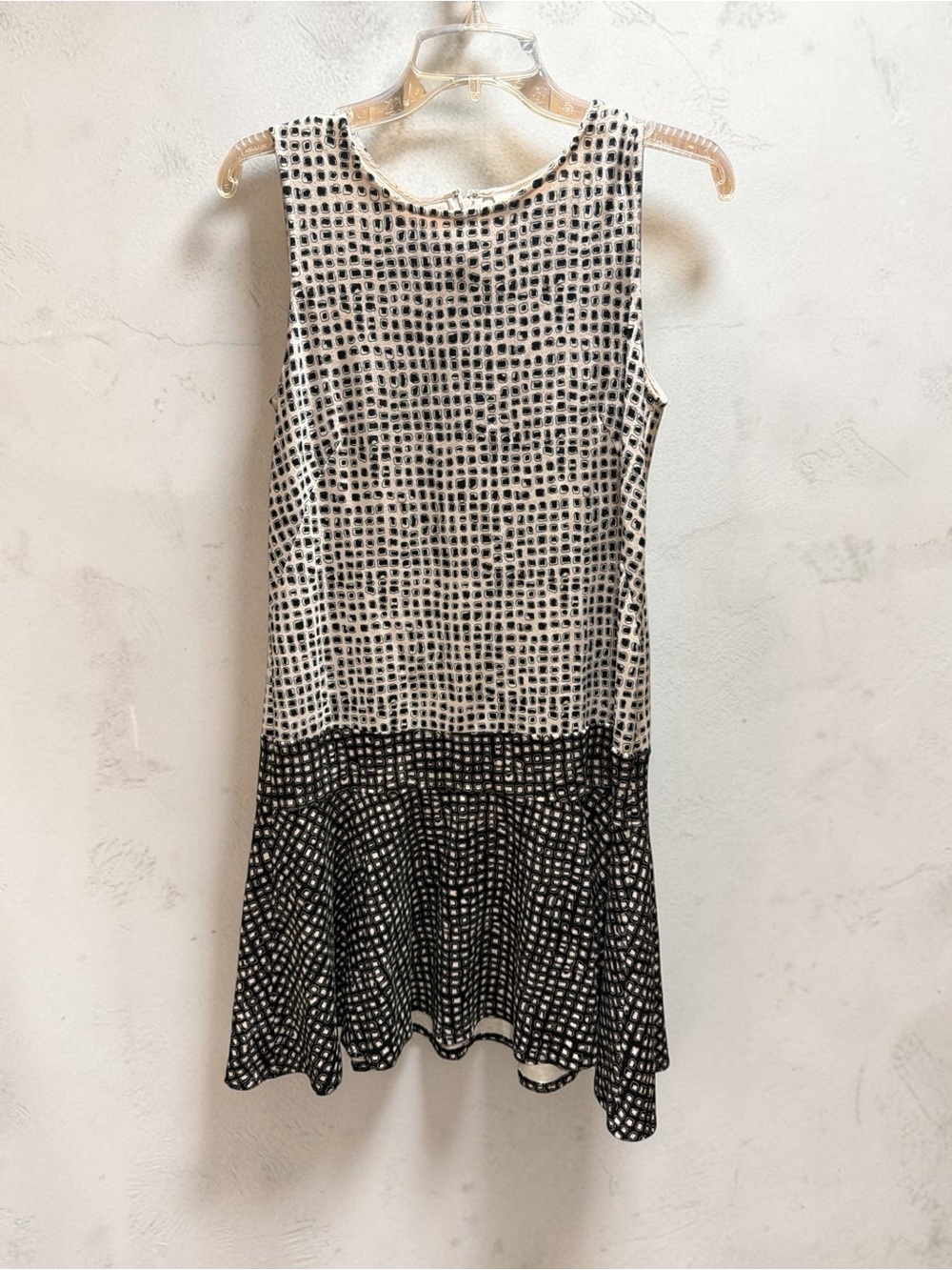 LOFT Black and White Patterned Sleeveless Mini Dress